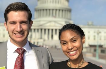 PA students pose in front of the Capitol